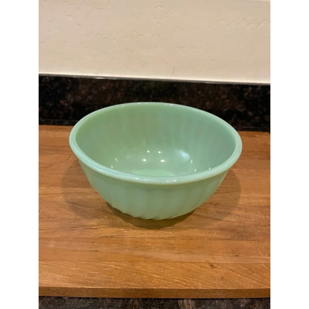 Vintage Fire-King Jadeite Mixing Bowl